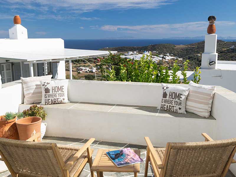 Βεράντα με θέα στη θάλασσα